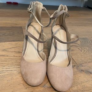 BCBG suede neutral heels